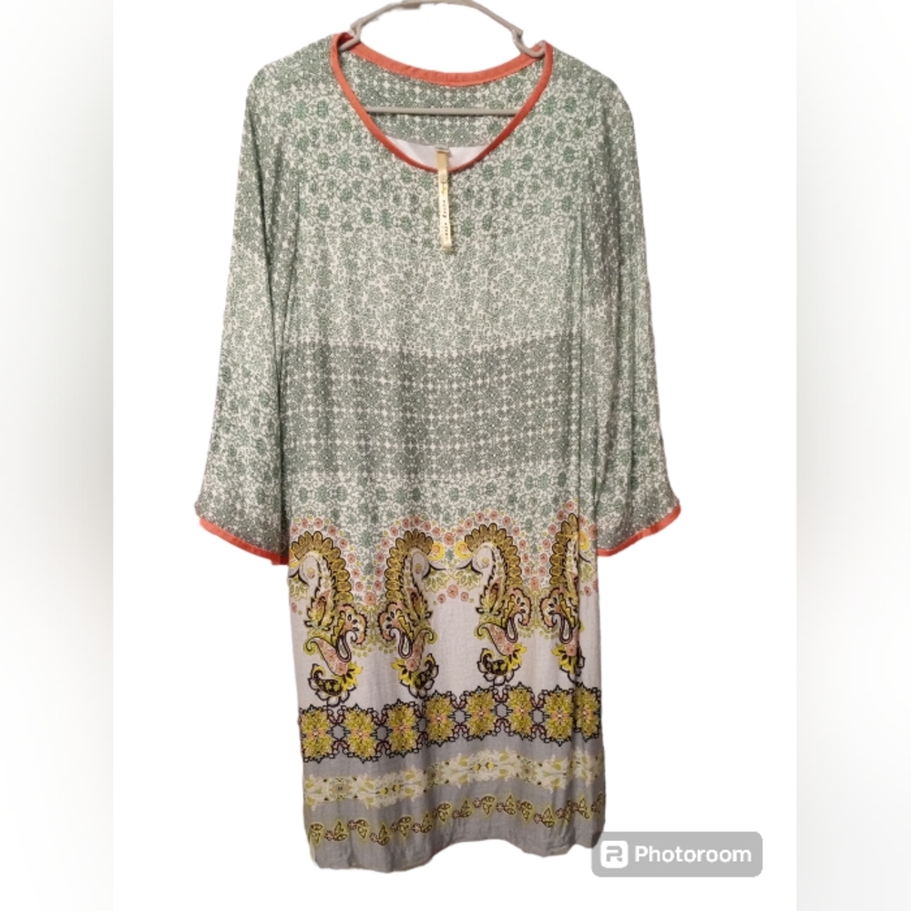 Uncle Frank long sleeve, knee length dress with spring colored graphics XL